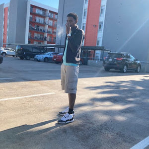 Meet your Posher, Black sheep